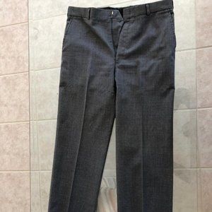Jos A Bank 36W/32L Gray Dress Pant